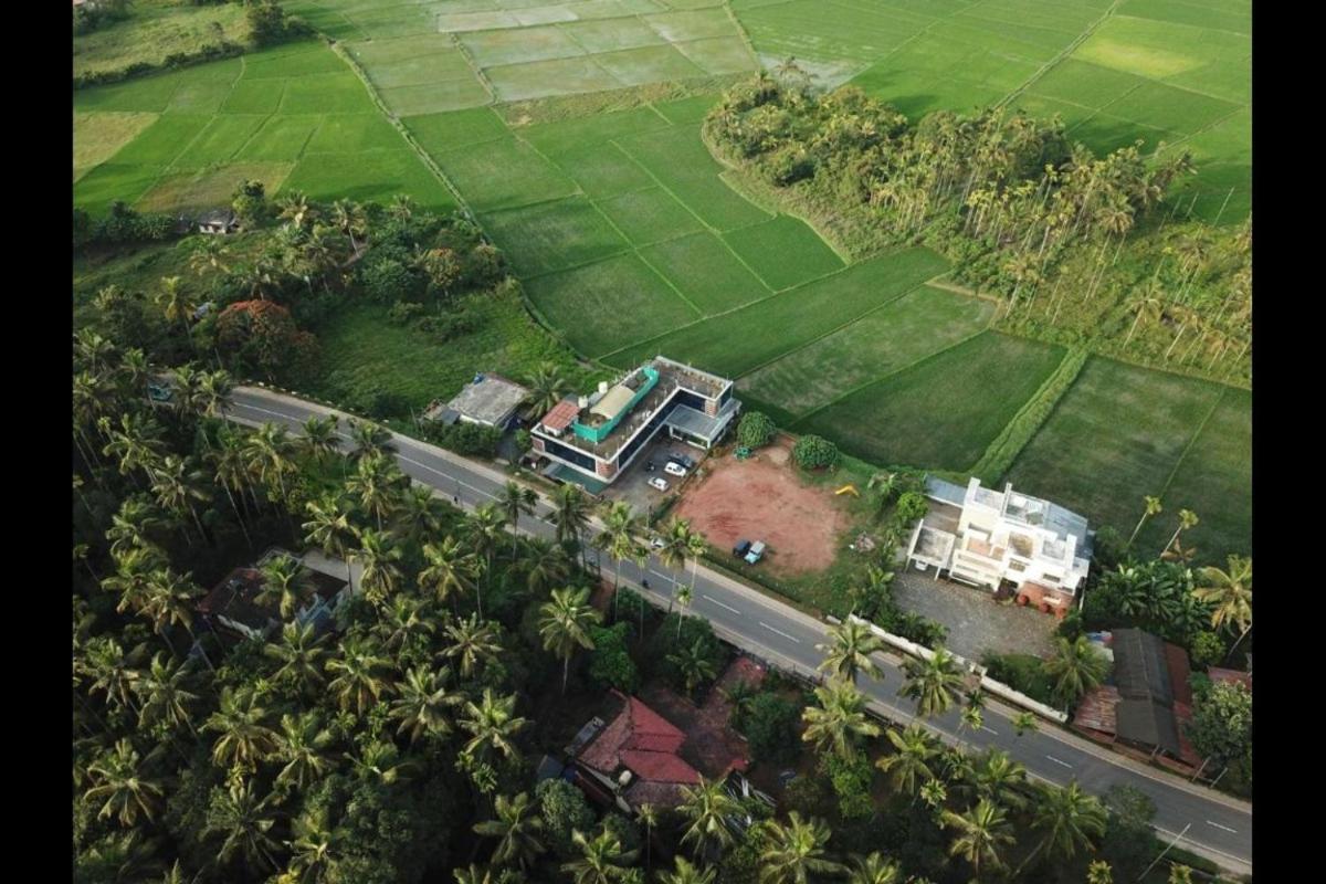 مانانثافادي Paddyfield Inn المظهر الخارجي الصورة