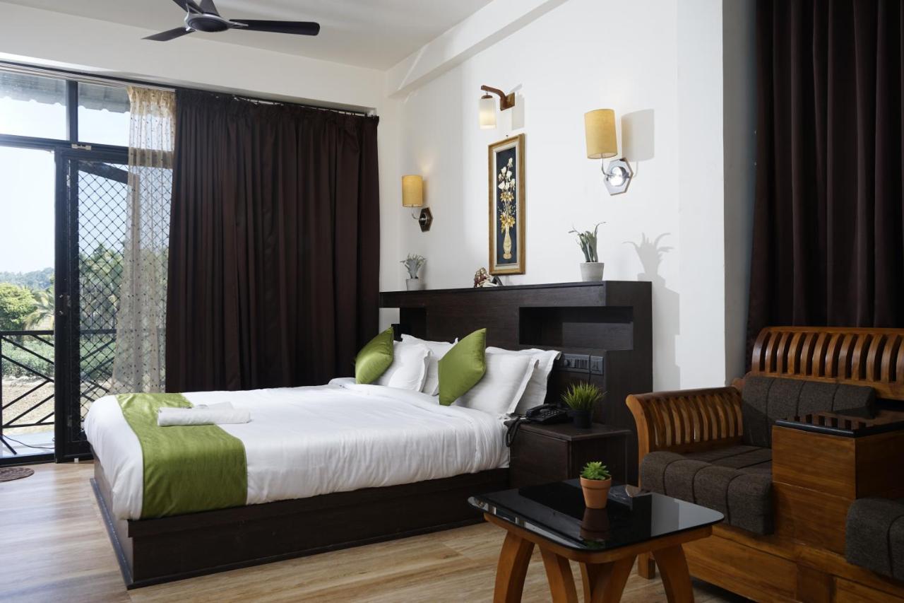 مانانثافادي Paddyfield Inn المظهر الخارجي الصورة